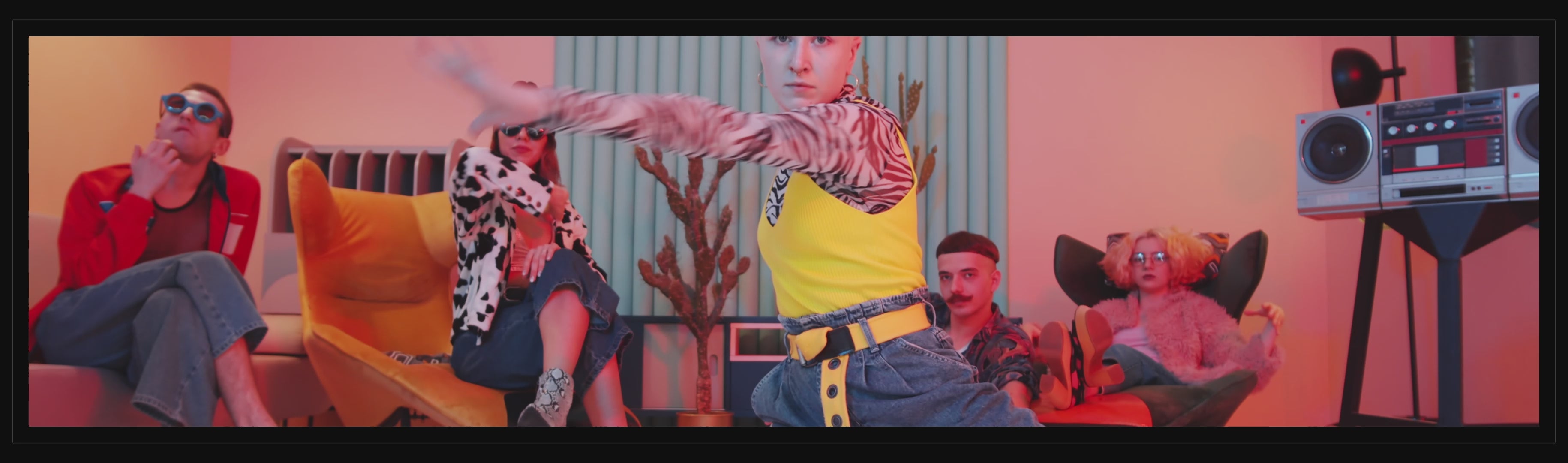 video bar